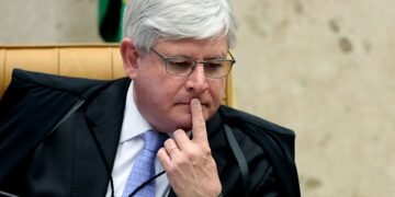 Rodrigo Janot vai estudar inquéritos para decidir se investiga Feliciano